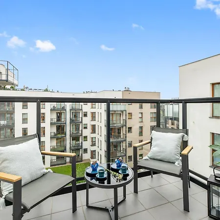 Zajezdnia Wrzeszcz Near Sea & By Downtown Апартаменты *
