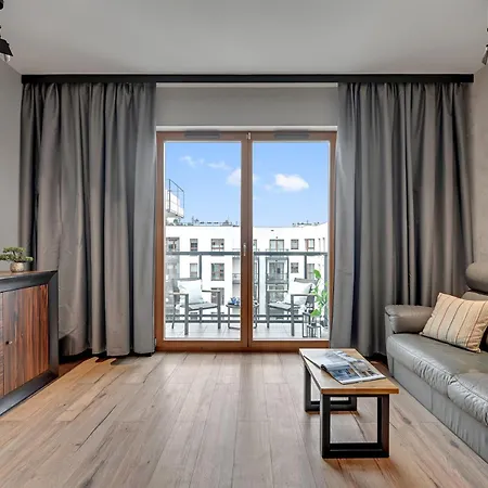Zajezdnia Wrzeszcz Near Sea & By Downtown Апартаменты Гданьск